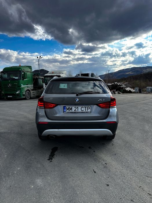 BMW X1 2011 — imagine 4