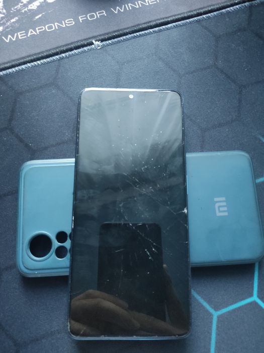 Poco X4 pro с дефектом