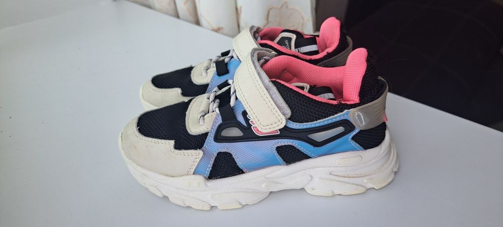 Детские кроссовки недорого