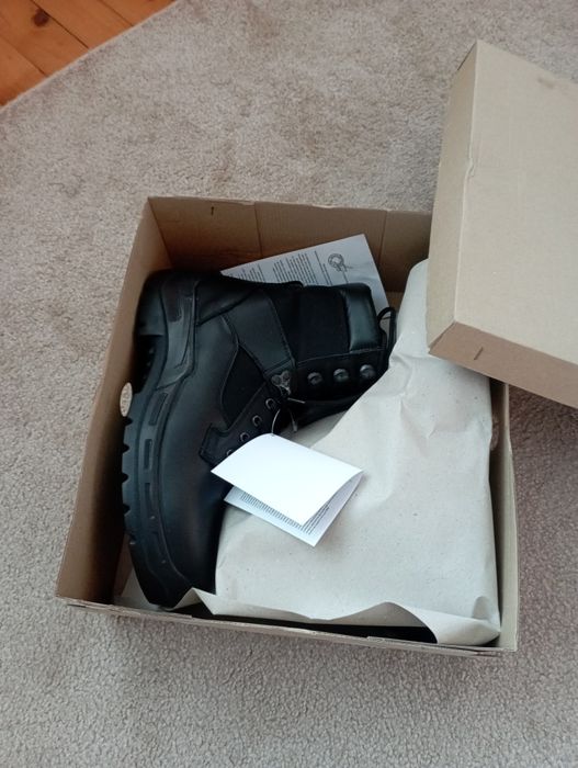 Два чифта Кубинки чисто нови 44 номер летен и зимен вариант