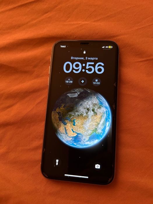 Продам iphone 11 128гб