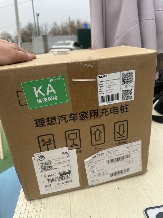 Зарядное устройство для Li Auto новое