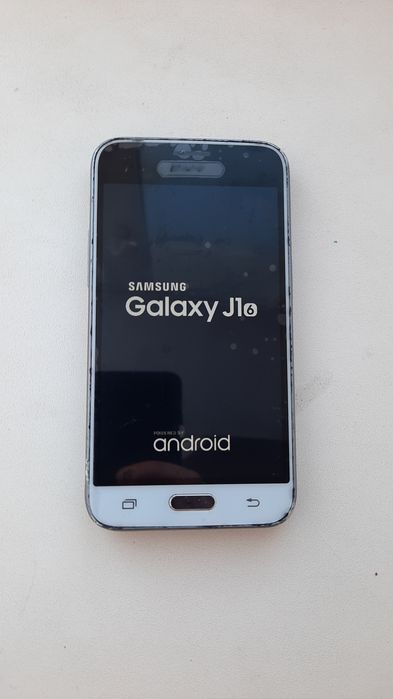Продам Samsung J1