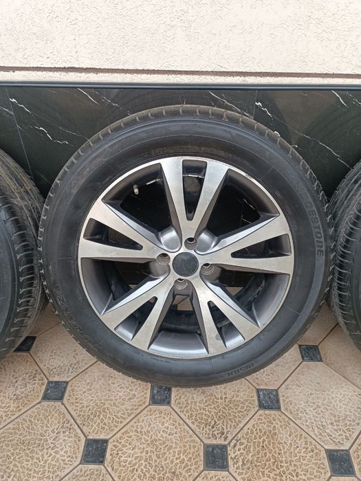 Kaptiva Diska Balon Cobaltga 225 55 R17 Holati yaxshi Ayibi Yoq