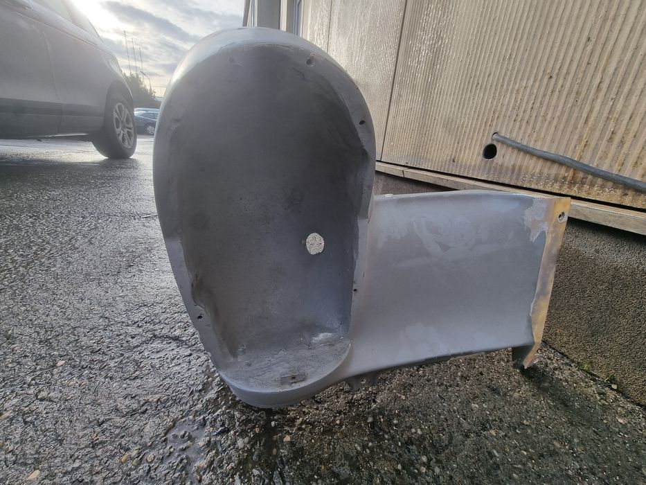 Aripi fibra de sticla mercedes W108, W109, W111