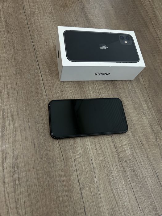 Перфектен Iphone 11 128GB