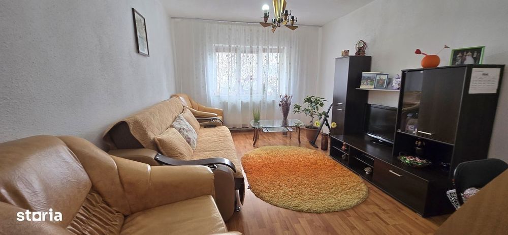 Comision zero la cumparator! Vanzare apartament 3camere micro 11