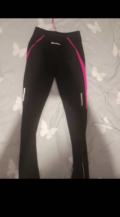 Vând pantaloni lungi