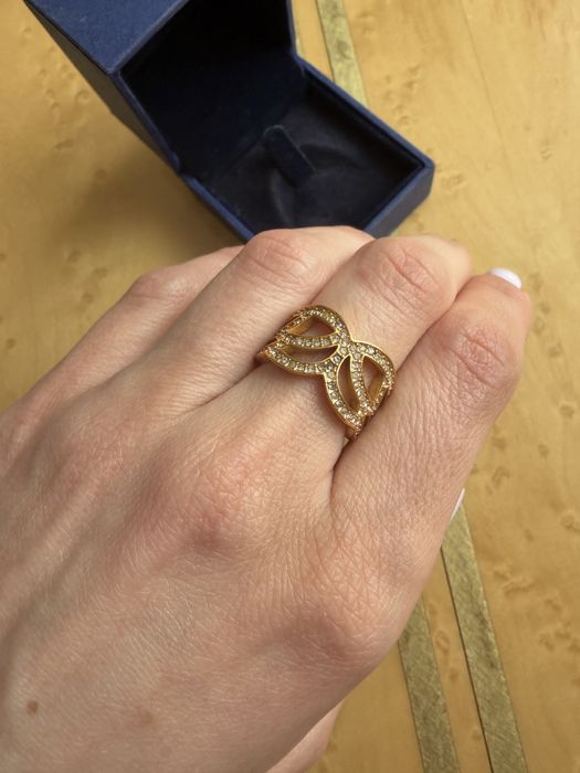 Колечко Swarovski