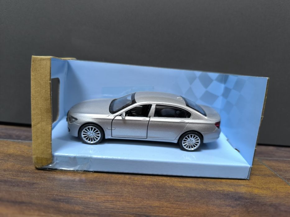 Метални колички AUDI BMW Колекционерски колички 1:43 1:32 diecast