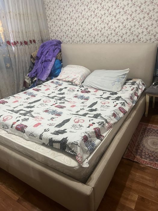 Кровать размер 160/200.
