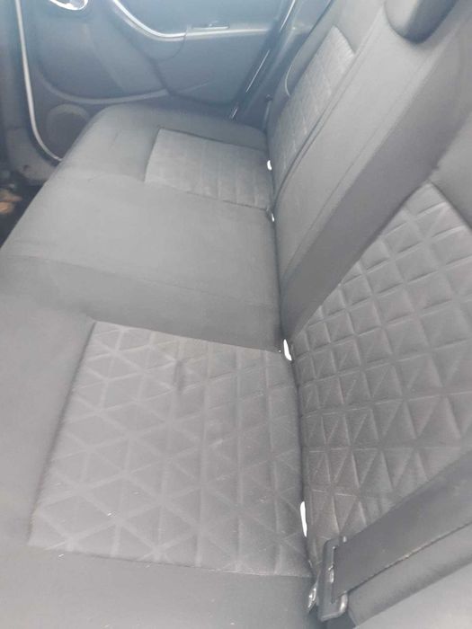 Vand Dacia Duster 2014  pret 4500 Euro negociabil