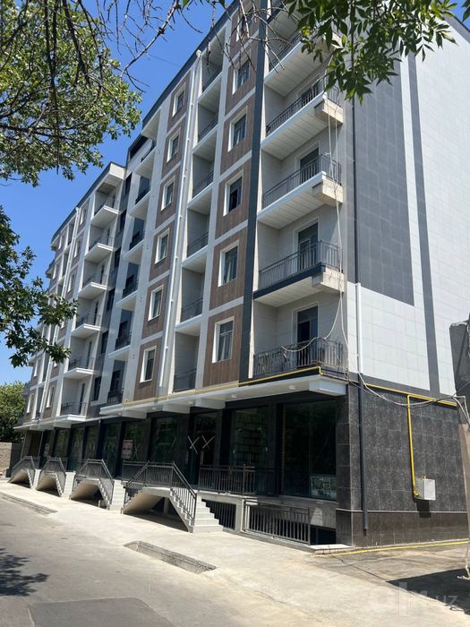 Продается магазин  118м2 на согдиане