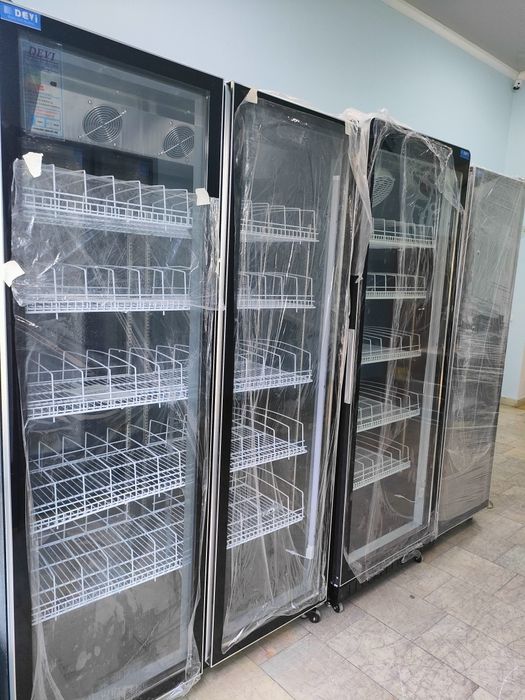АКЦИЯ !!! Продаются витринние холодильники.