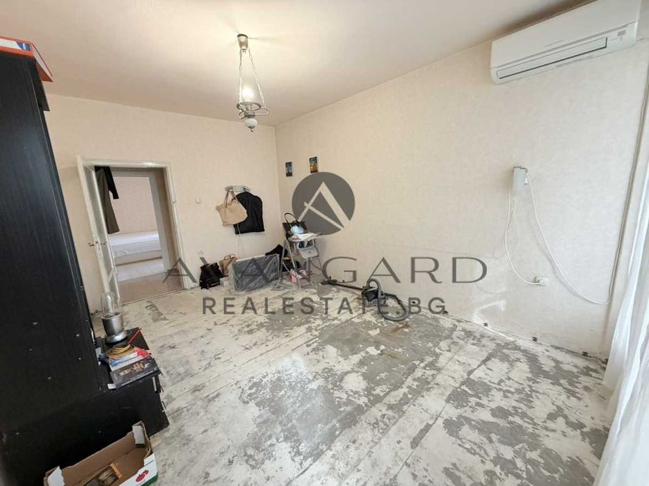 Продава се Двустаен апартамент в Пловдив, Кършияка - 64 кв.м за 1187 €/кв.м - Снимка #6