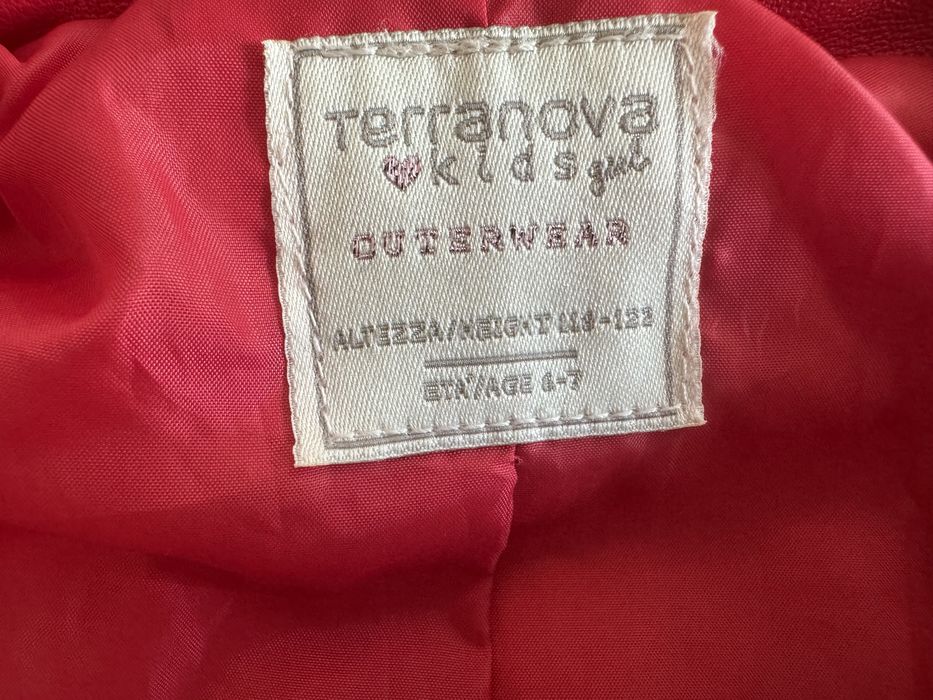 Куртка на девочку