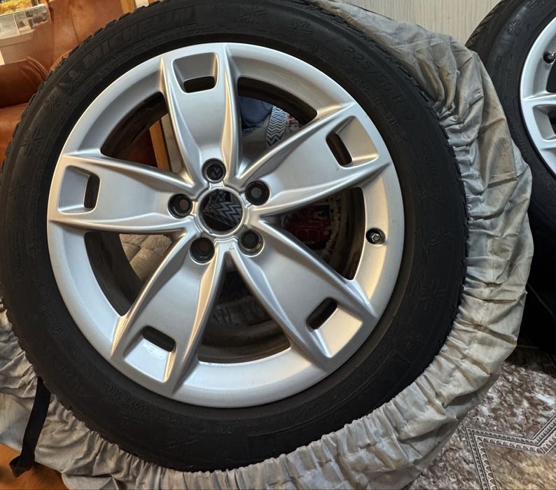 Jante Audi A3 VW Golf skoda seat originale pe 17 roti 5x112
