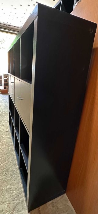 Corp de Biblioteca cu 16 compartimente; Etajera tip Ikea; Raft; Dulap