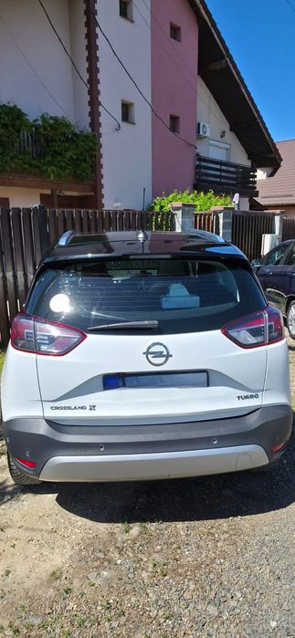 Opel Crossland Se vinde Opel Crossland X, motor 1.2 Turbo, 130 CP, Innovation