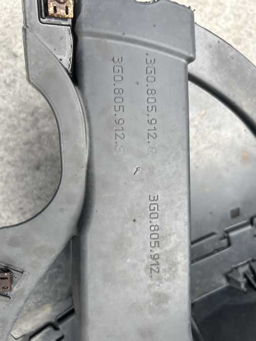 Set carenaj aripa noroi fata vw passat B8 an 2015-2019
