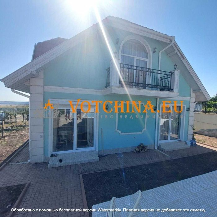 Продава се Къща в с. Кошарица, Област Бургас - 200 кв.м за 1650 €/кв.м - Снимка #1