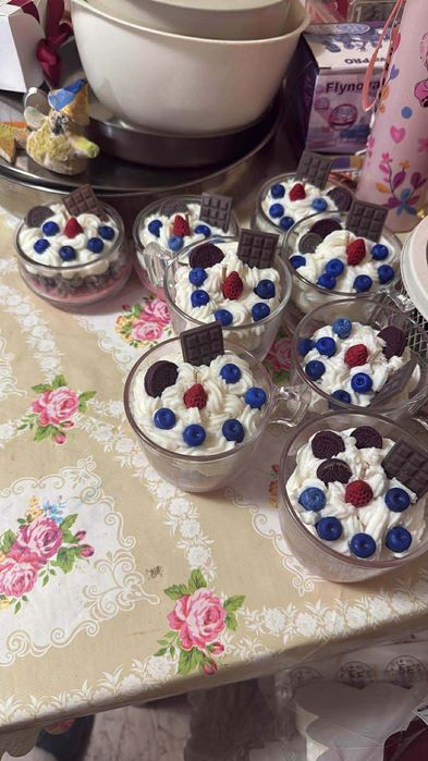 Ароматни ръчно направени свещи