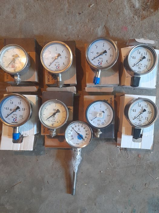 Продам манометры от 2,5 МПа до 6мпа. Резьба м 20 на 1,5.