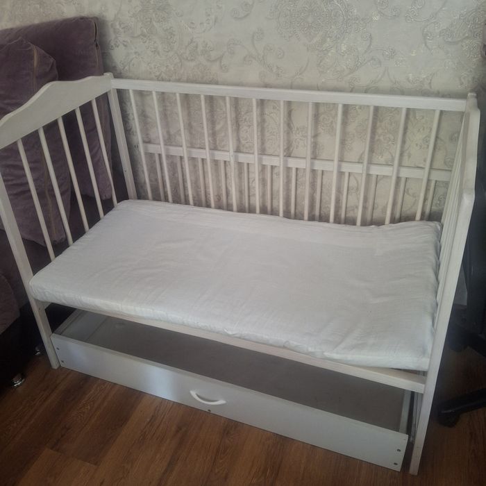 Продам детскую кровать