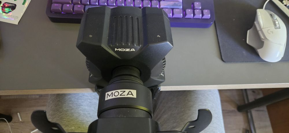 Moza R3 волан + mod za F1 в перфектно състояние