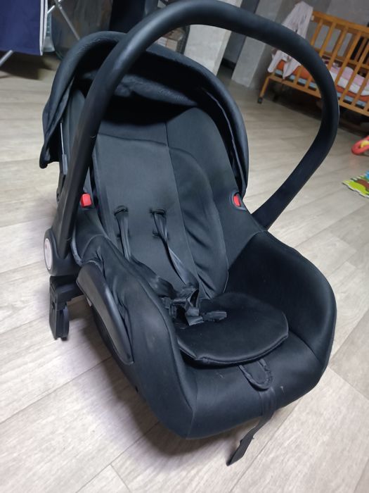 Продам автокресло