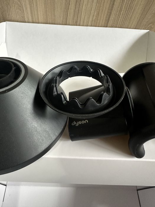 Uscator SuperSonic Dyson