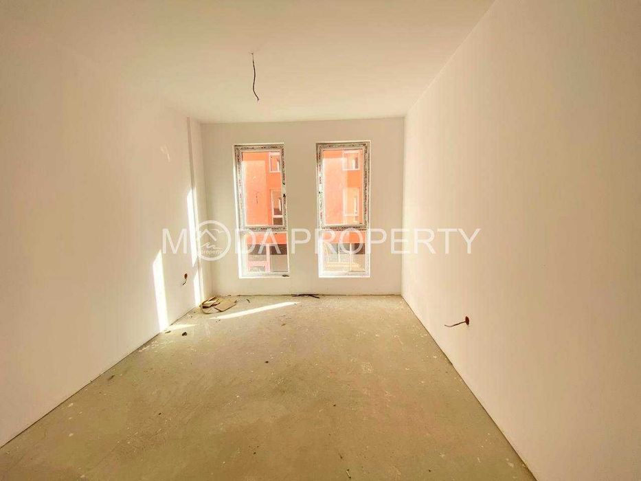 Продава се Двустаен апартамент в к.к. Слънчев бряг - 57 кв.м за 720 €/кв.м - Снимка #1