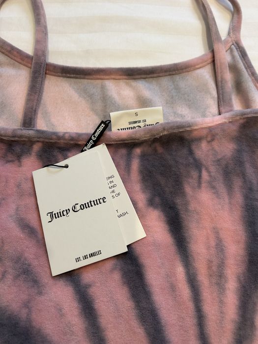 Rochita noua . Marimea s