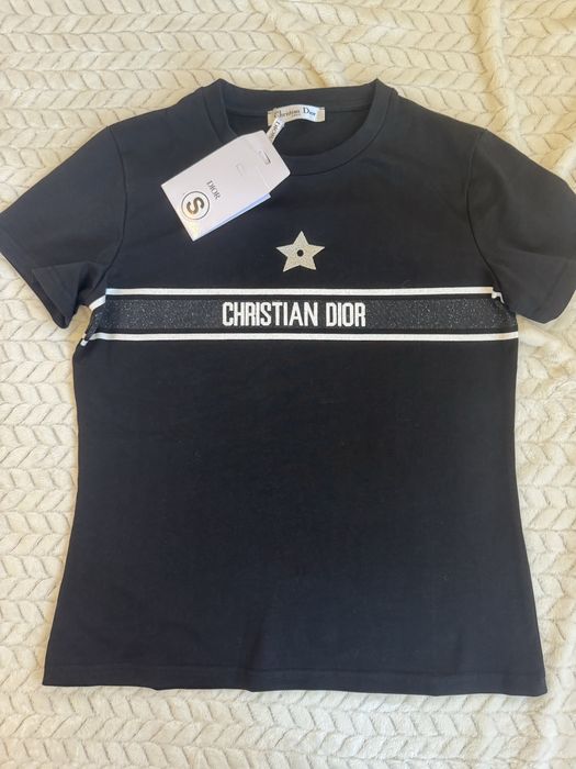 Дамска тениска нова