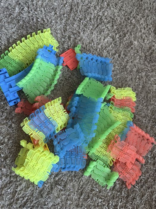Продам детские игрушки
