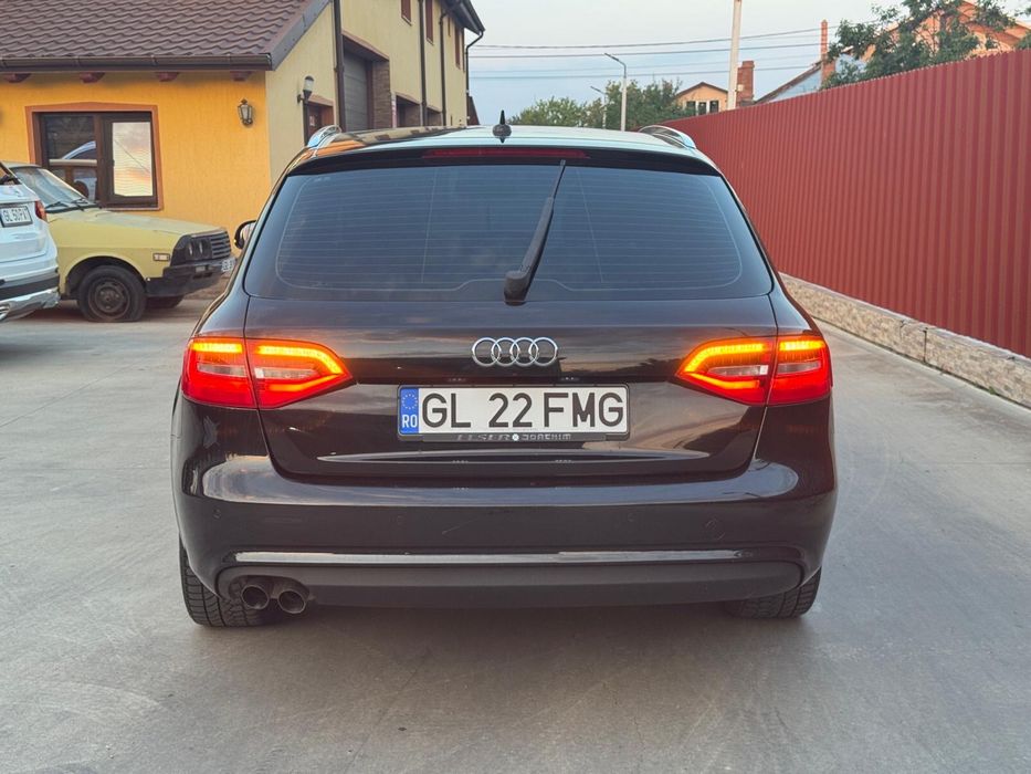 Audi A4 2013 • 2.0d • 143 cp • full led