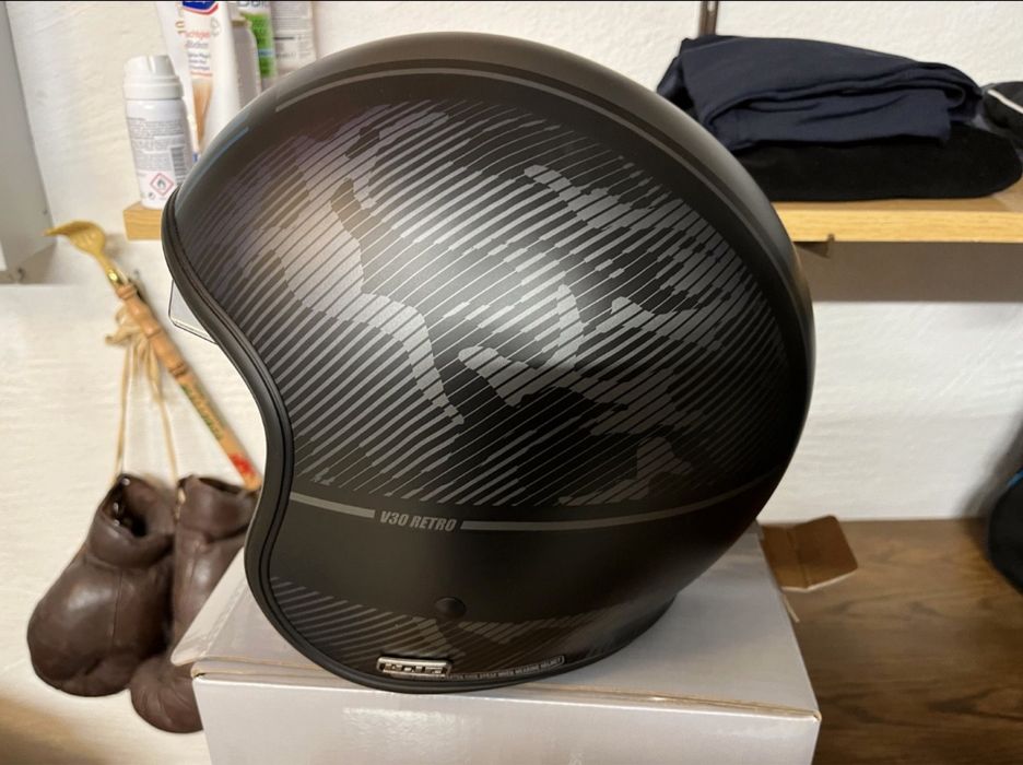 Каска за мотор HJC V30