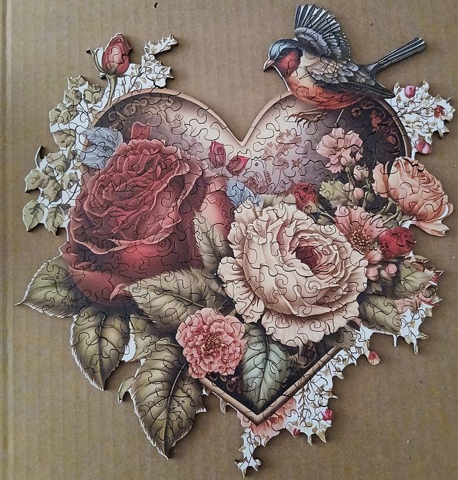 Дървени пъзели с нестандартни части