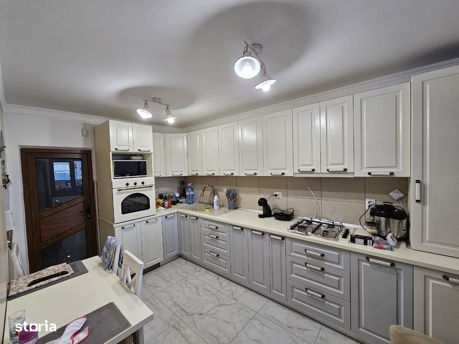 De vanzare vila in Horia