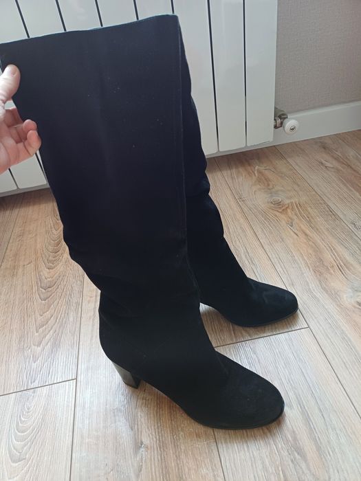 Продается зимние сапоги