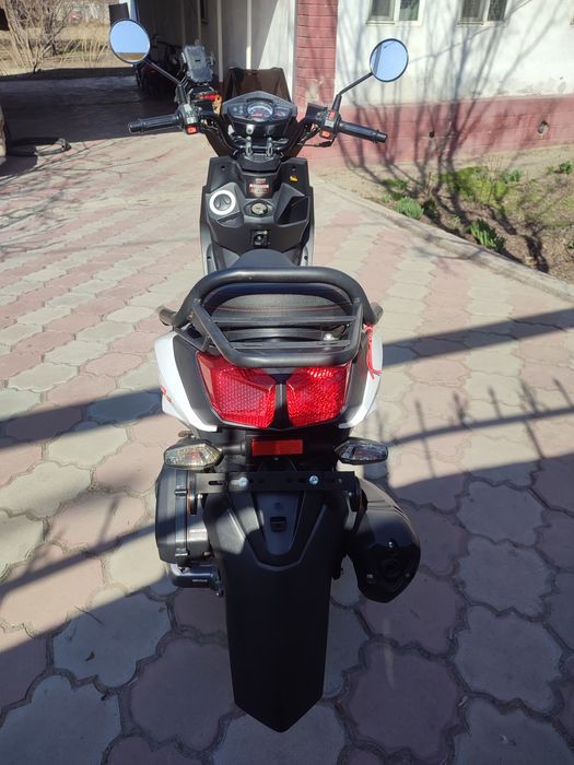 Скутер (Kavaki Bws R2 )