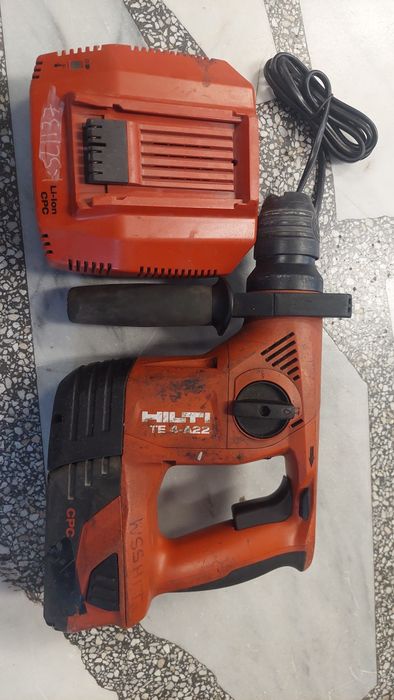 Бормашина Hilti TE 4-A22 + Зарядно