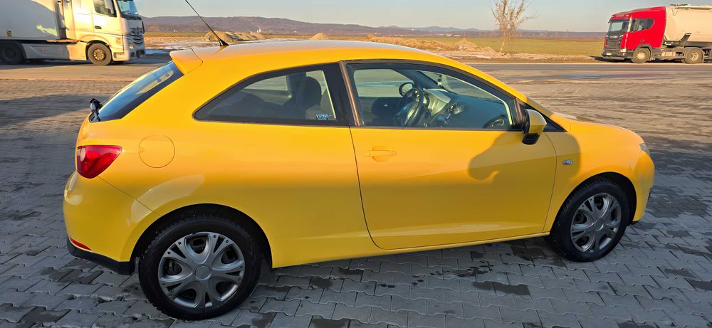 Seat Ibiza - Mica, galbena si gata de oras Doar 82.100 KM