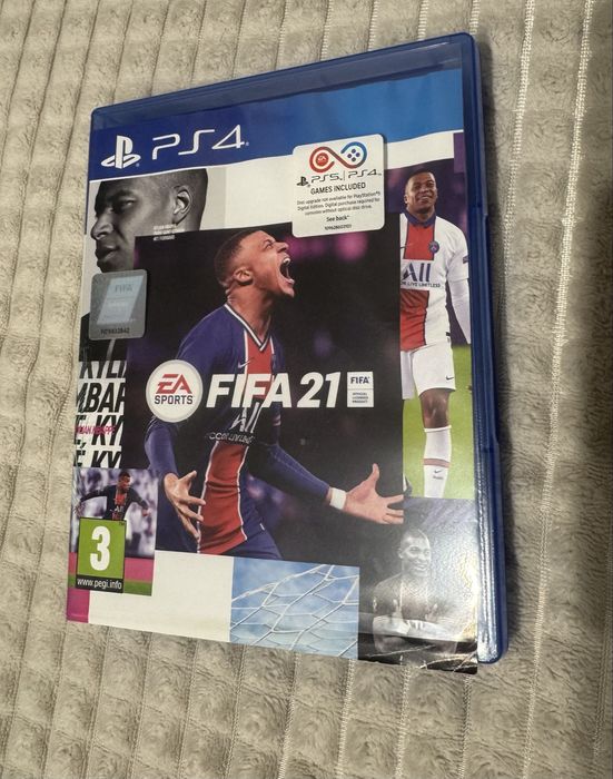 Колекция игри Fifa за PS4 отлично състояние