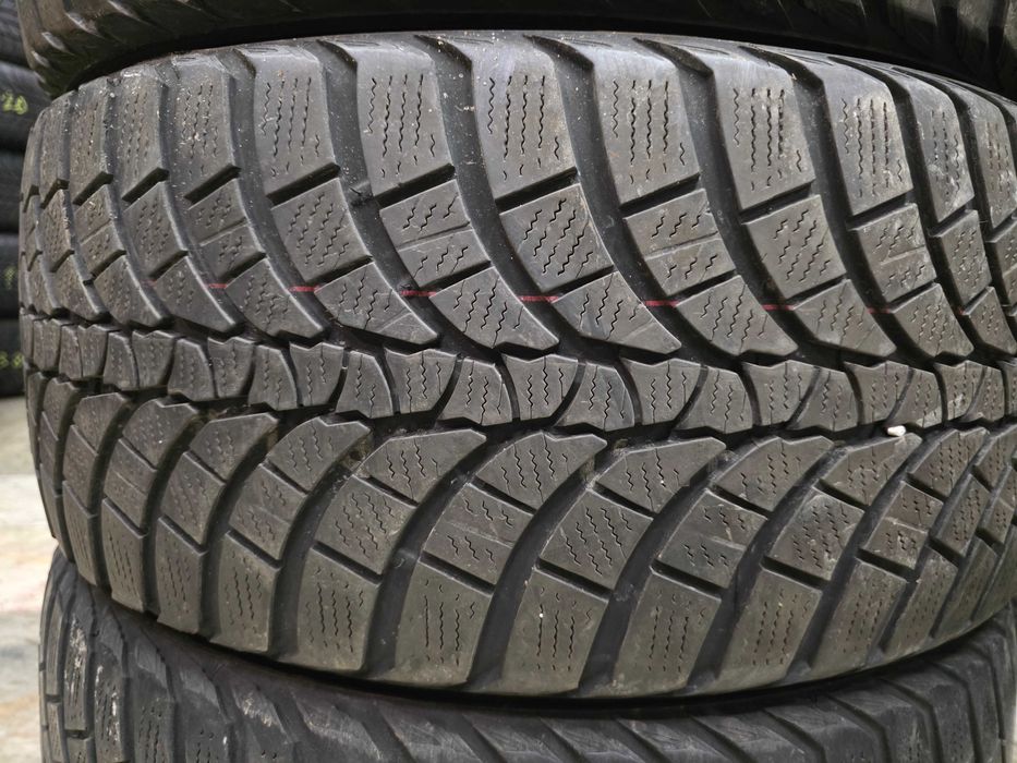 4бр Зимни гуми 255 45 18 - Kumho