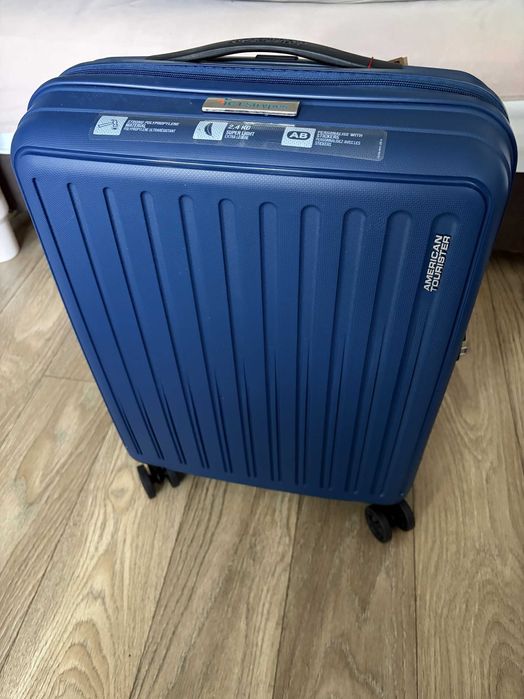 Куфар American Tourister Rejoy Spinner 55 см