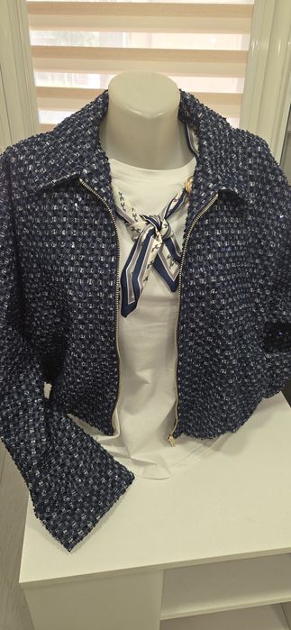 Луксозно, италианско дънково яке