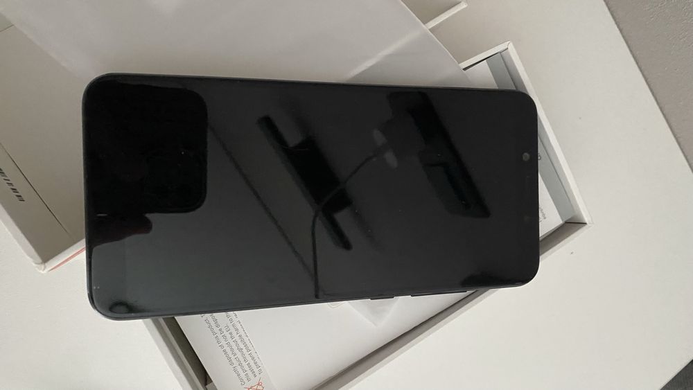 Продам Xiaomi Mi A2