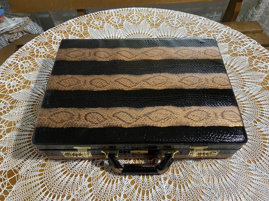 Прибори за хранене. 72 части