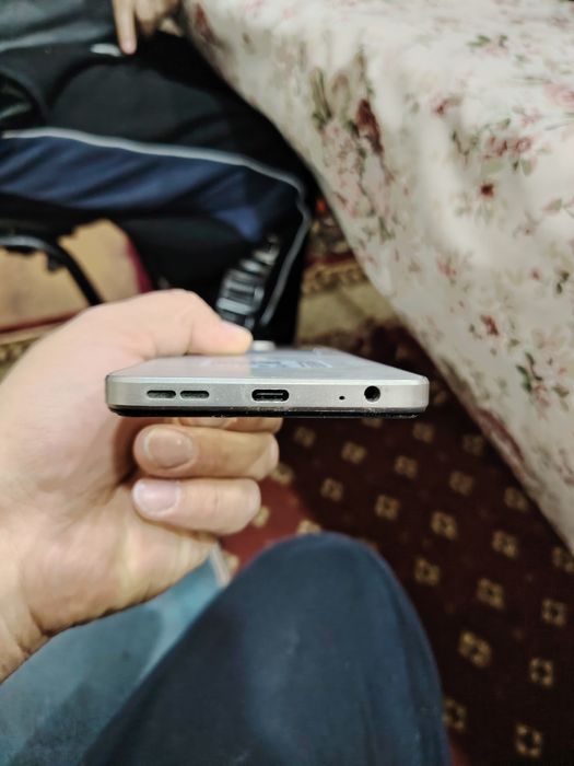 M7 17 pro max 4/64 yengidek